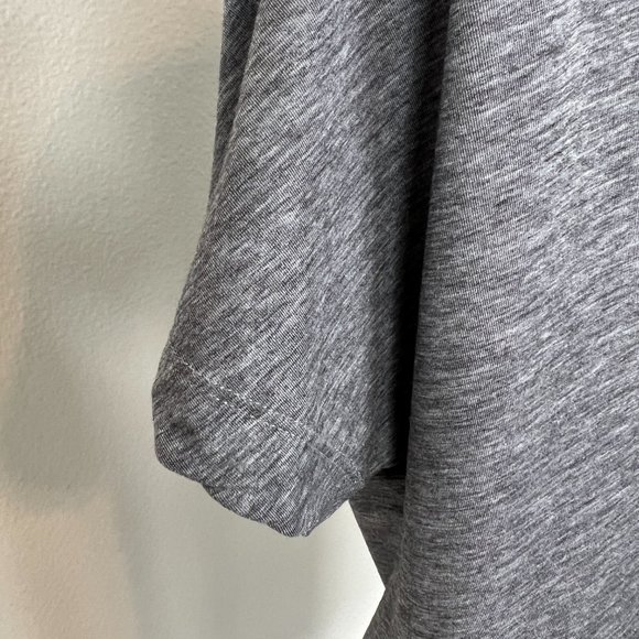 Short Sleeve Crew Neck Tee - GAP - Picture 5 of 8